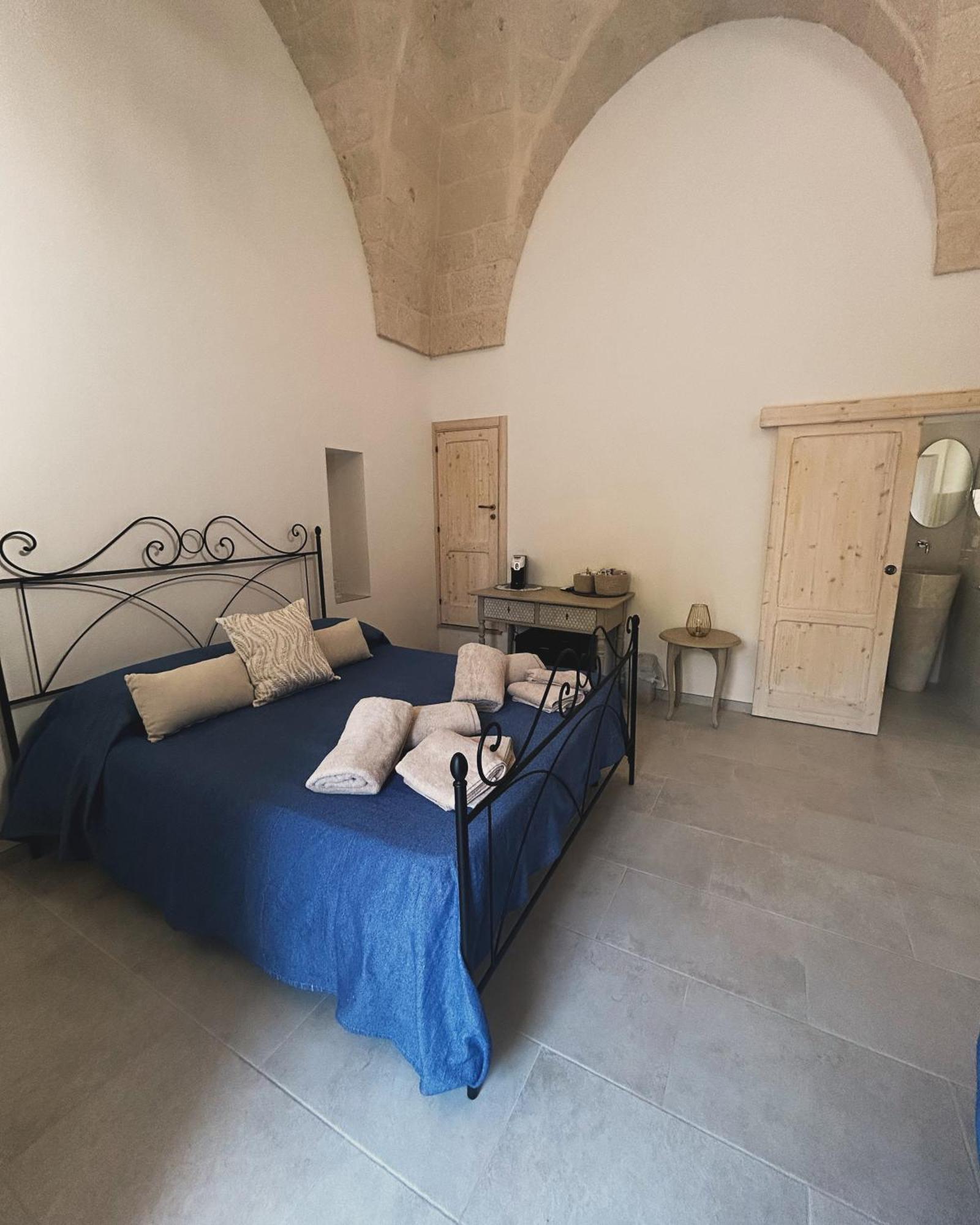 Il Trullo Di Bina Bed & Breakfast Pezze Di Greco Bagian luar foto